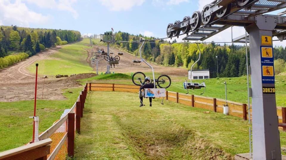 Pensjonat Laworta Ski Ustrzyki Dolne Extérieur photo